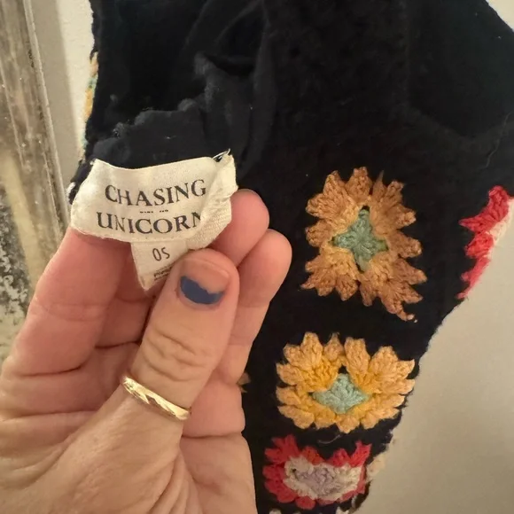 ON HOLD 💕Chasing Unicorns crocheted bag. Gently used, washed and hung to dry. - Picture 5 of 5